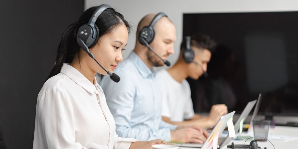 15 Super effective Call Center Scripts For Agents And Tele Callers